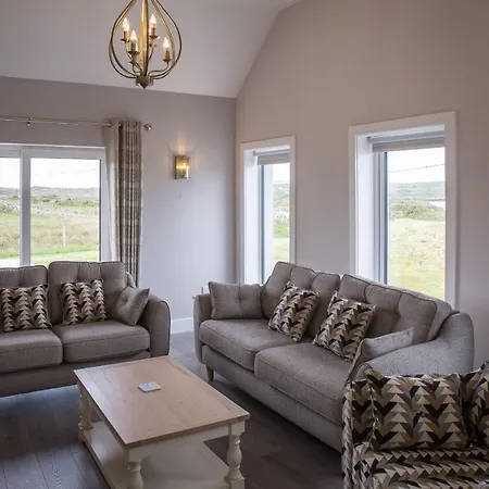 Holiday home Wave Bay Ballyconneely