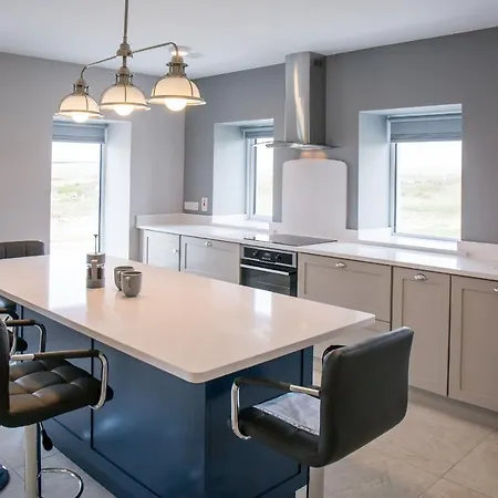 Holiday home Wave Bay