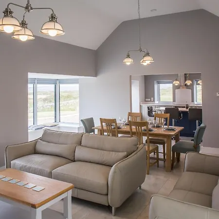 Holiday home Wave Bay Ballyconneely