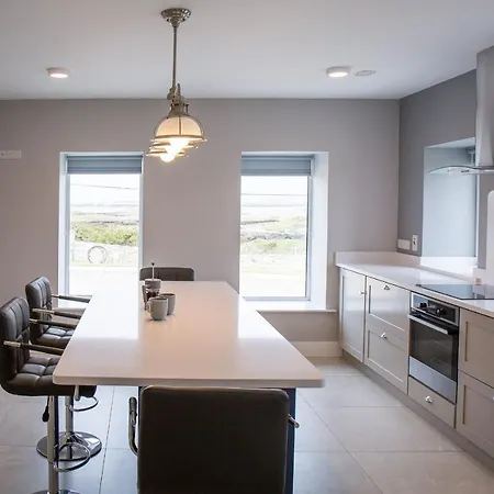 Wave Bay Holiday home